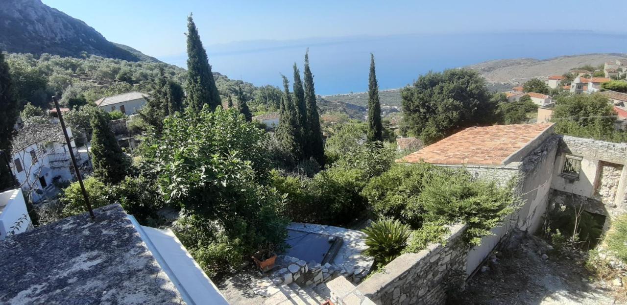 Les Villas De Qeparo Exterior photo